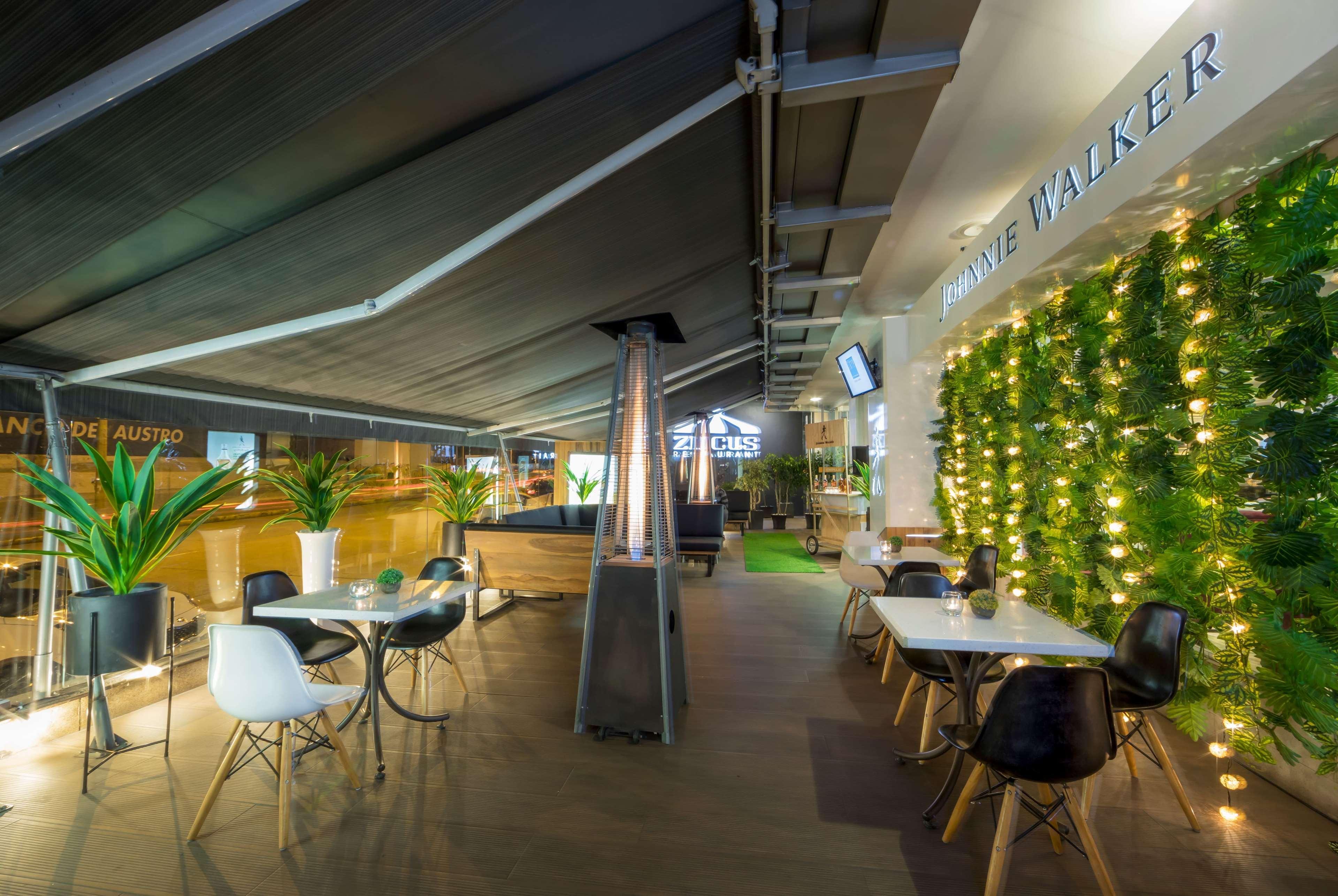 Hotel Tryp By Wyndham Zahir 4*