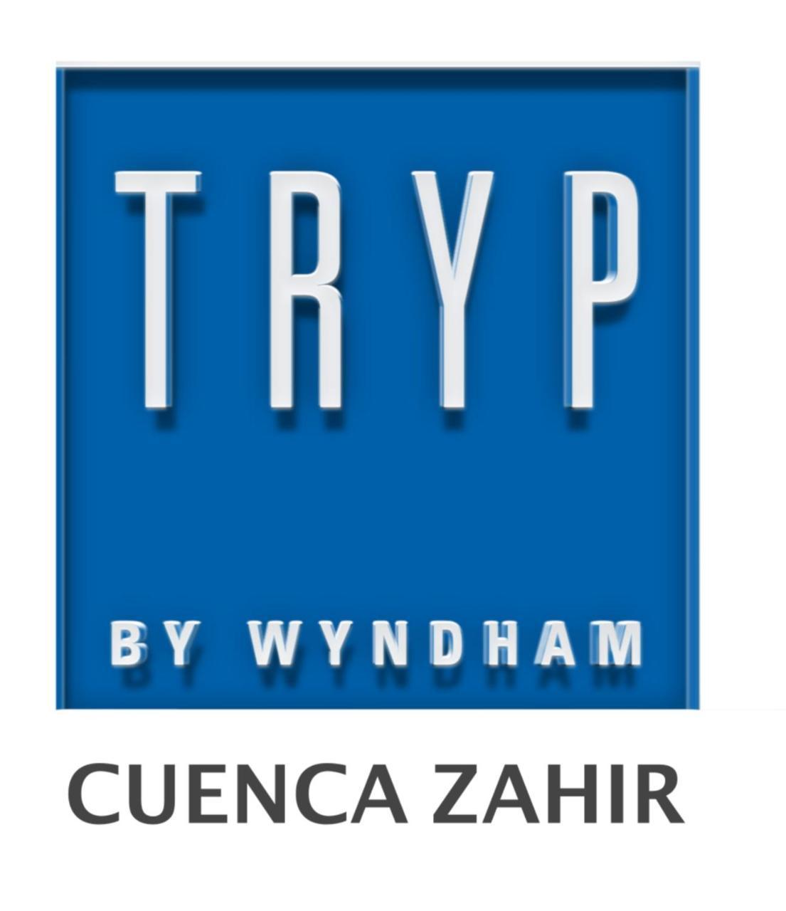 Hotel Tryp By Wyndham Zahir